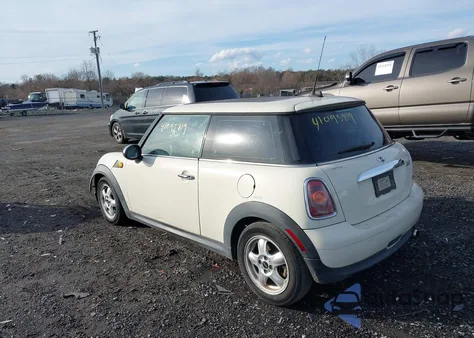2009 Mini Cooper from USA, damaged, VIN WMWMF33559TW73237